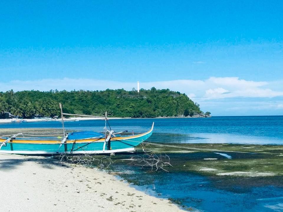 Sabas Beach And Campsite Hotell Siquijor Exteriör bild